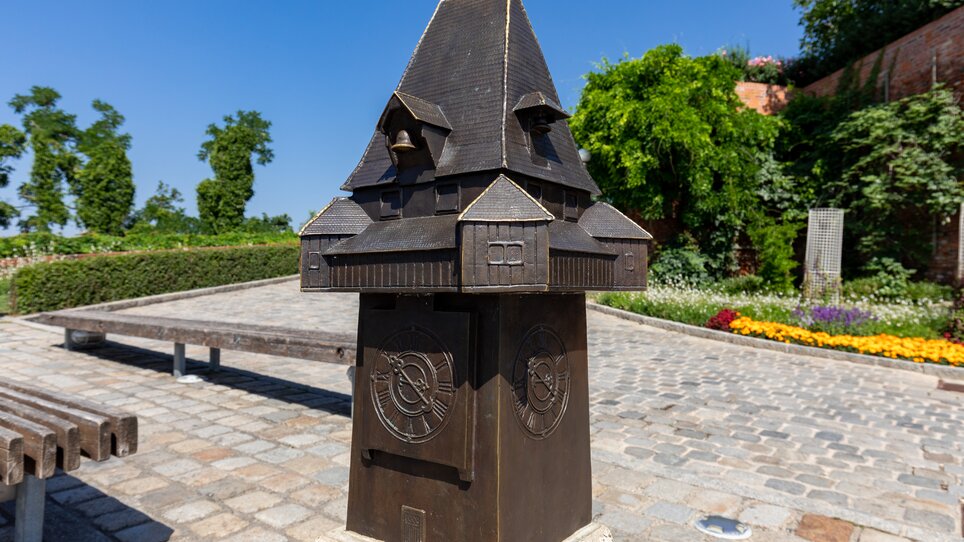 Touch model of the Graz clock tower | © Graz Tourismus - Harry Schiffer Touch model of the Graz clock tower | © Graz Tourismus - Harry Schiffer