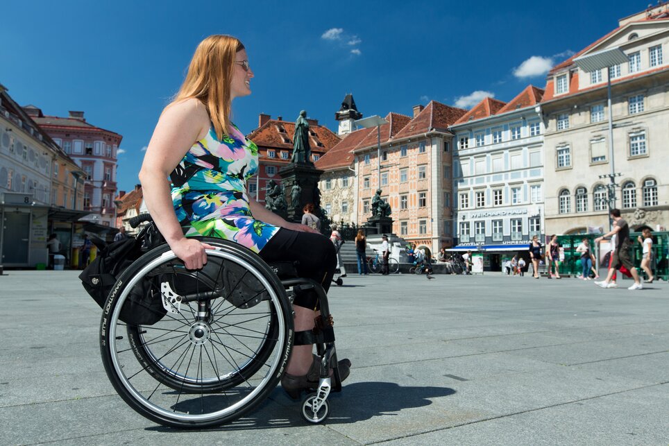 Barrierefrei unterwegs in Graz | © Graz Tourismus - Harry Schiffer Barrierefrei unterwegs in Graz | © Graz Tourismus - Harry Schiffer