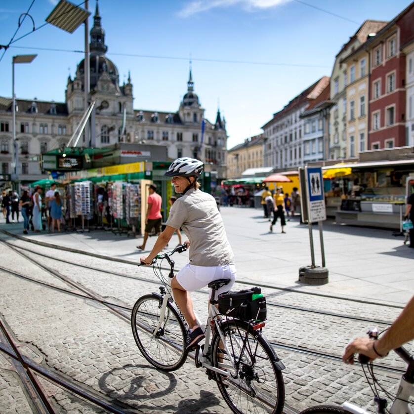 Radfahren in Graz | © Graz Tourismus - Tom Lamm Radfahren in Graz | © Graz Tourismus - Tom Lamm