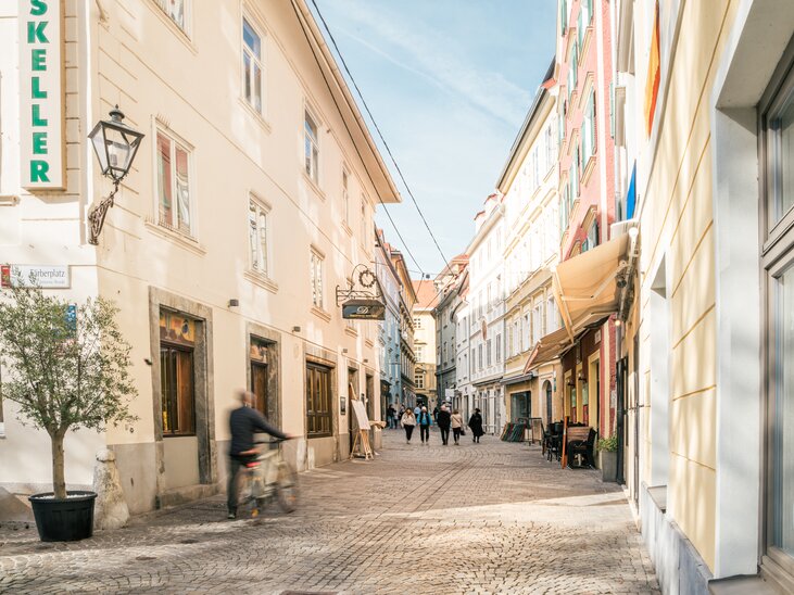 Einkaufen in der Fäbergasse in Graz | © Mias Photoart-9