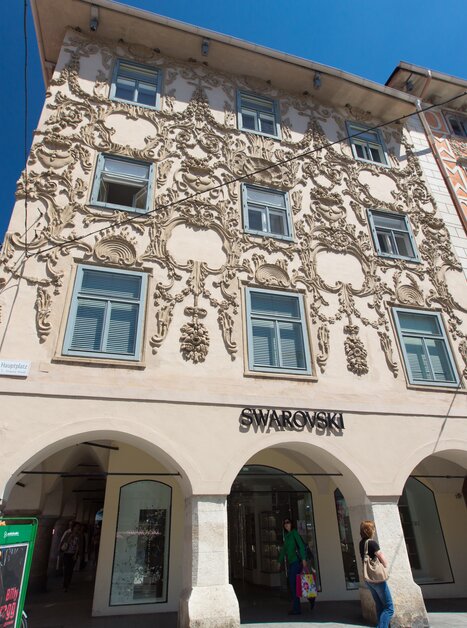 Jewelry store in Graz with beautifully designed facade. | © Graz Tourismus