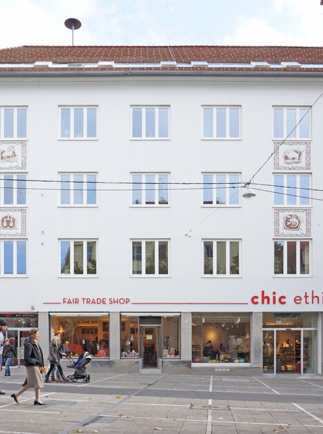 Facciata del negozio Chic Ethic a Graz con Fair Trade Shop. | © Andreas Reiter