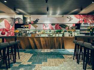 Cafe Promenade | © Promenade - Joel Kernasenko