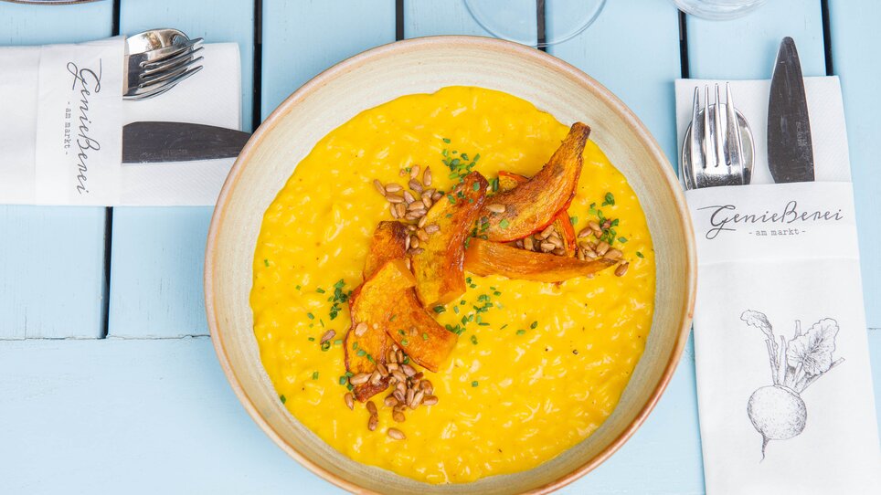 Risotto di zucca con semi tostati alla Genießerei am Markt, Graz. | © 5komma5sinne - Helmut Schweighofer