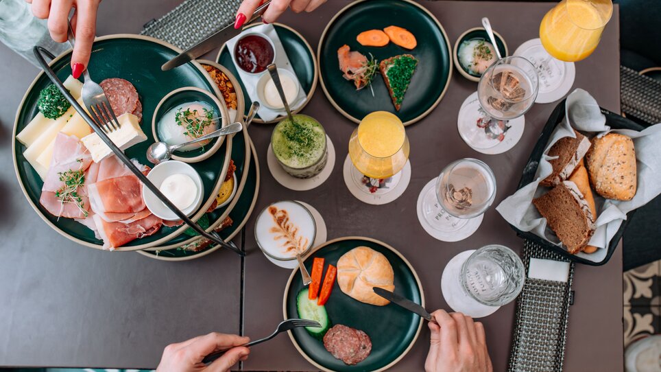 Café Promenade in Graz | © 5komma5sinne - Rene Strasser Fotografie  Colazione deliziosa al Café Promenade a Graz. | © 5komma5sinne - Rene Strasser Fotografie