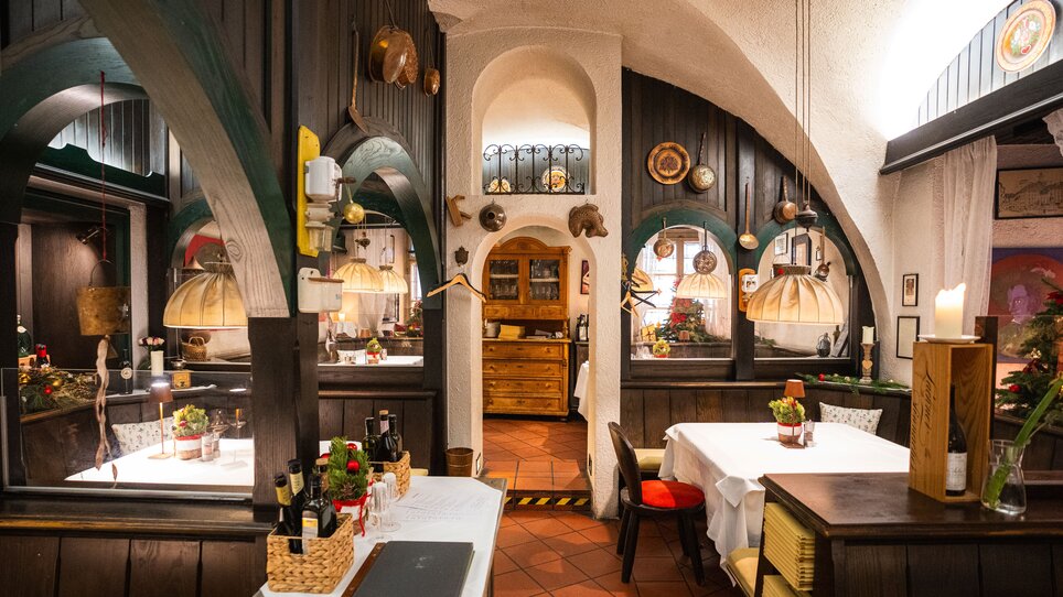 Interno del Gasthaus Stainzerbauer a Graz, atmosfera accogliente. | © 5komma5sinne