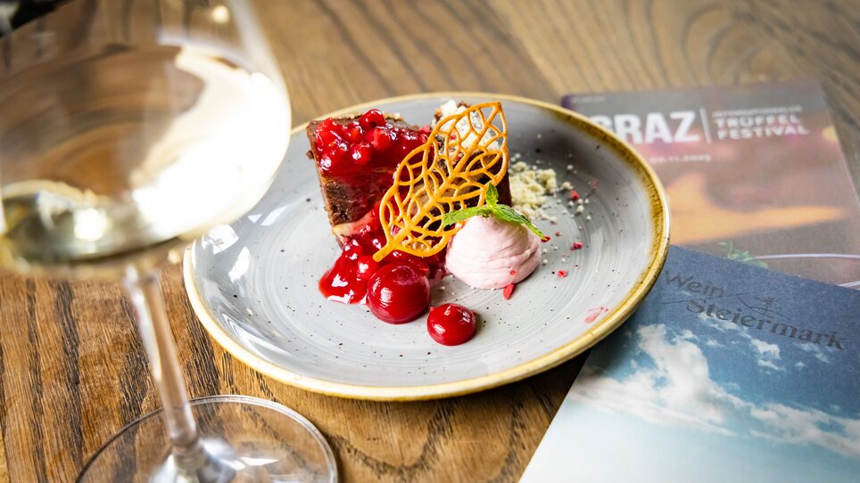 TRUFFLE. WINE. EXPERIENCE. - Impression #3 | © Graz Tourismus - Werner Krug