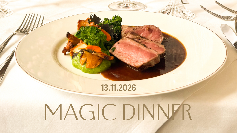 Un piatto delizioso con carne e verdure, Cena Magica il 13.11.2026. | © Grand Hotel Wiesler
