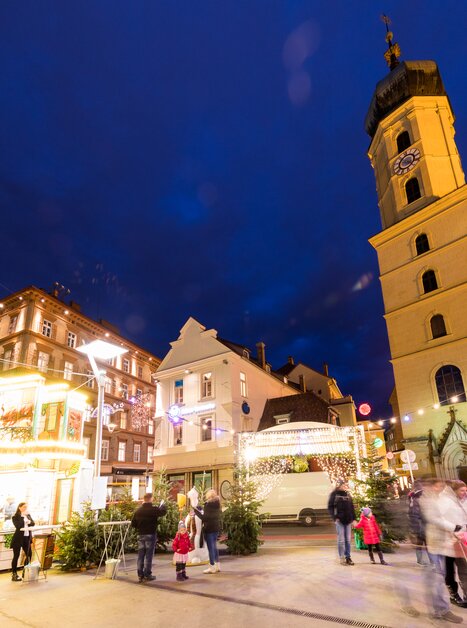 A festive atmosphere at the Children's Advent in the Kleine Neutorgasse in Graz. | © Graz Tourismus-Harry Schiffer