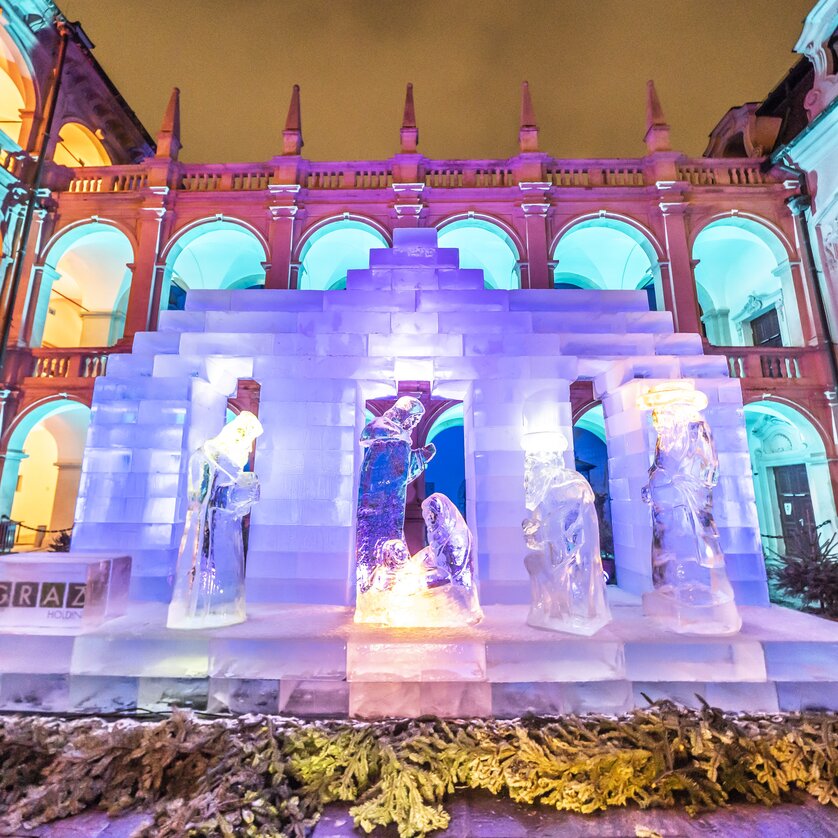 The ice nativity scene - Impression #1 | © Foto Fischer