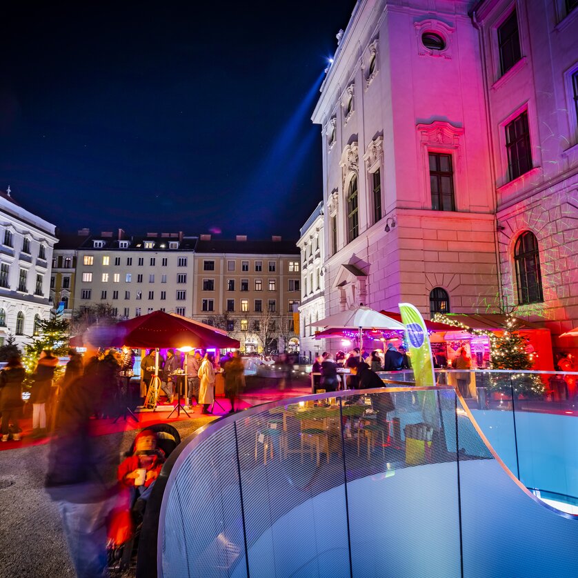 Advent market in the Joanneum quarter | © Graz Tourismus - Werner Krug