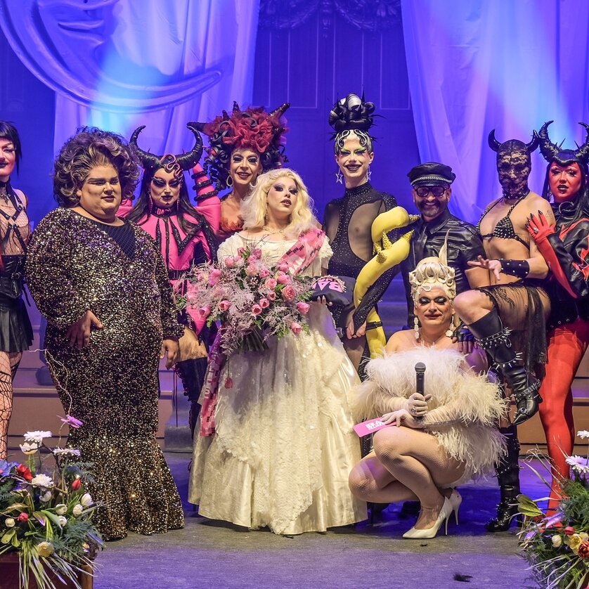 Spettacolo di Drag con Performer sul Palco | © Tuntenball - Gerald Hirl