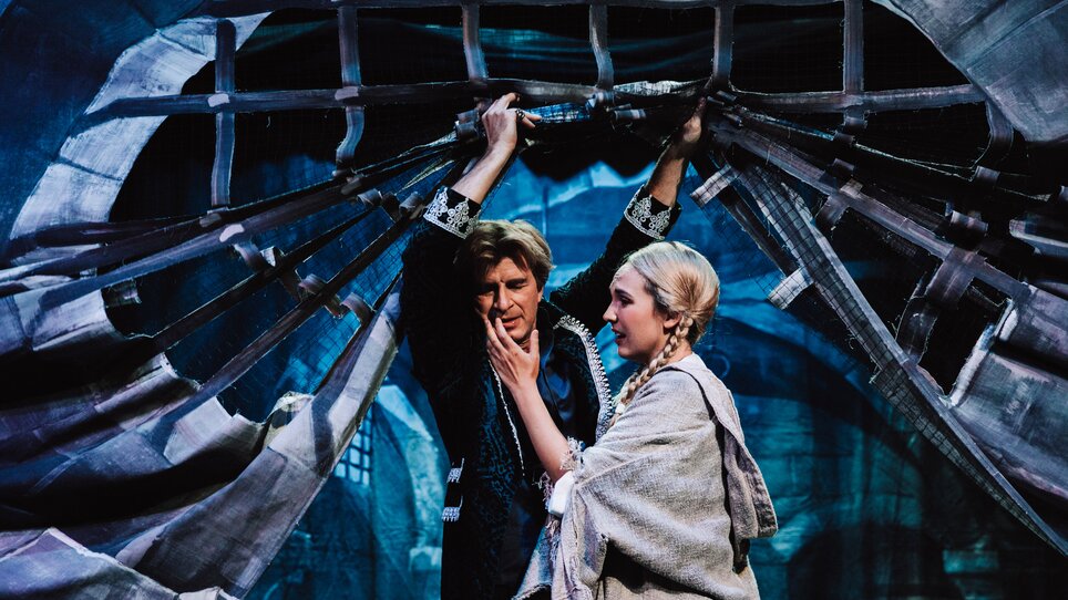 Next Liberty Faust Der Tragödie erster Teil | © Stella