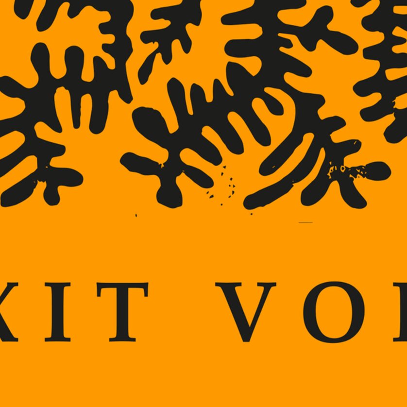 Exit Void - Visuelle Gestaltung | © Konski Künstlerische Darstellung mit dem Text 'EXIT VOID' auf orangefarbenem Hintergrund. | © Konski