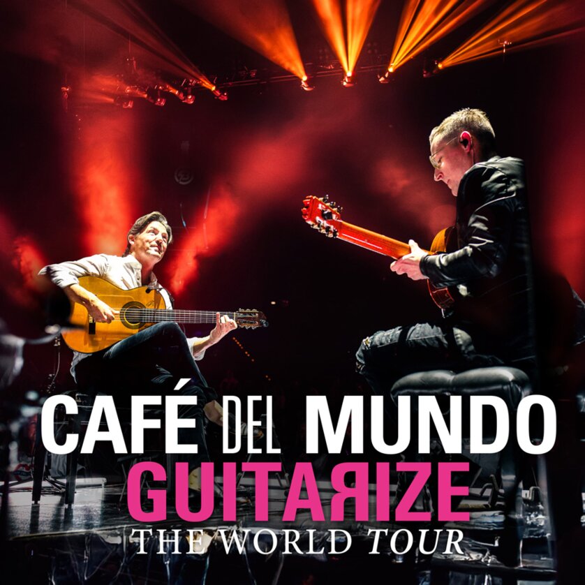 Due musicisti sul palco durante il concerto Guitarrize. | © Alex Ander