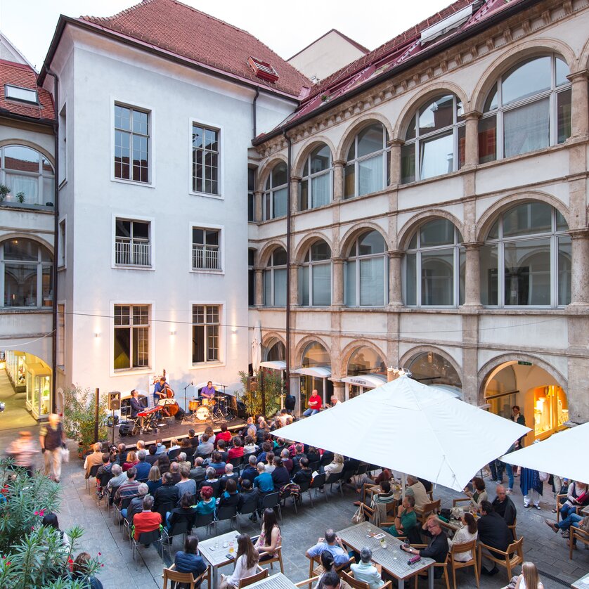 Concerti Jazz nel cortile Generali  - Impression #1 | © Graz Tourismus - Harry Schiffer