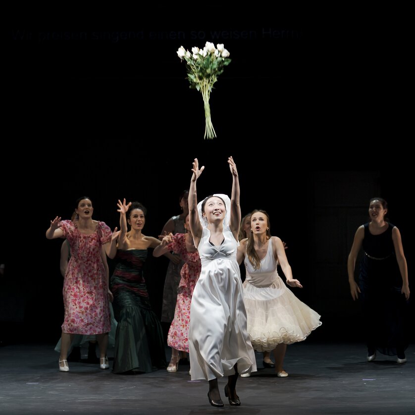 Schauspielerinnen und Schauspieler auf der Bühne | © Photowerk - Werner Kmetitsch