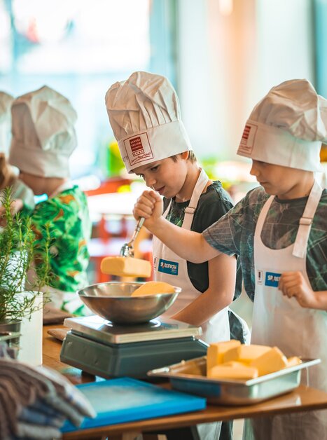 Kinderkochkurs Kunsthauscafe | © KHC - Bernhard Schindler