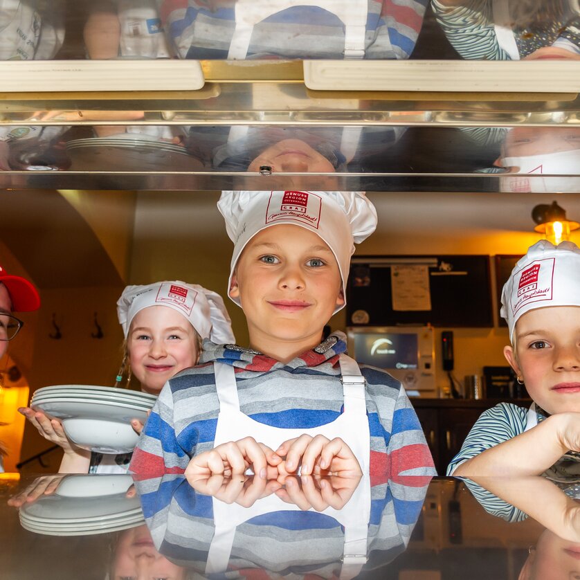 Kinderkochkurse in der GenussHauptstadt Graz I Steiermark | © Graz Tourismus - Paul Stajan Kinderkochkurse in der GenussHauptstadt Graz I Steiermark | © Graz Tourismus - Paul Stajan