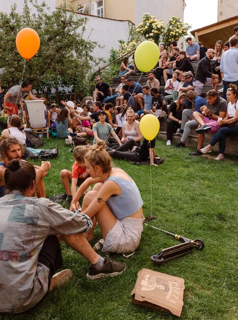 Zinzengrinsen I Graz | © Lena Baloch - Zinzengrinsen