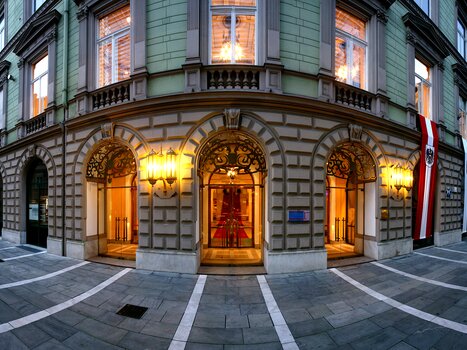 Architectural facade of Congress Graz. | © MCG