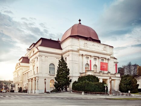 Oper Graz  | © Moodley Brand Identity