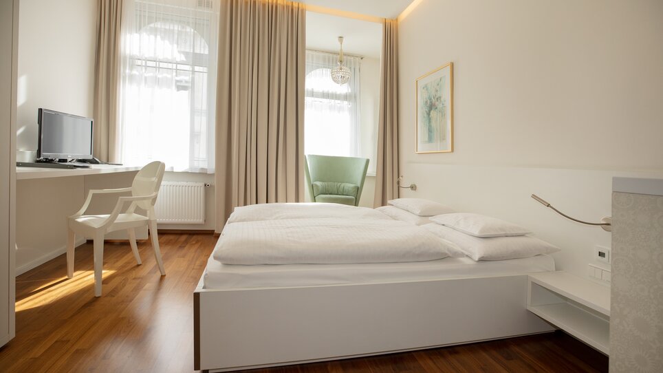 Hotel Gollner double room business | © Hotel Gollner