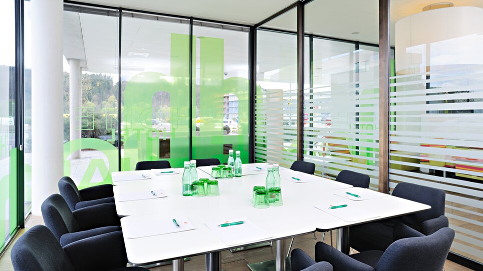 Conference room at harry's home Hart bei Graz for meetings and business events. | © harry’s home hotels - Daniel Zangerl