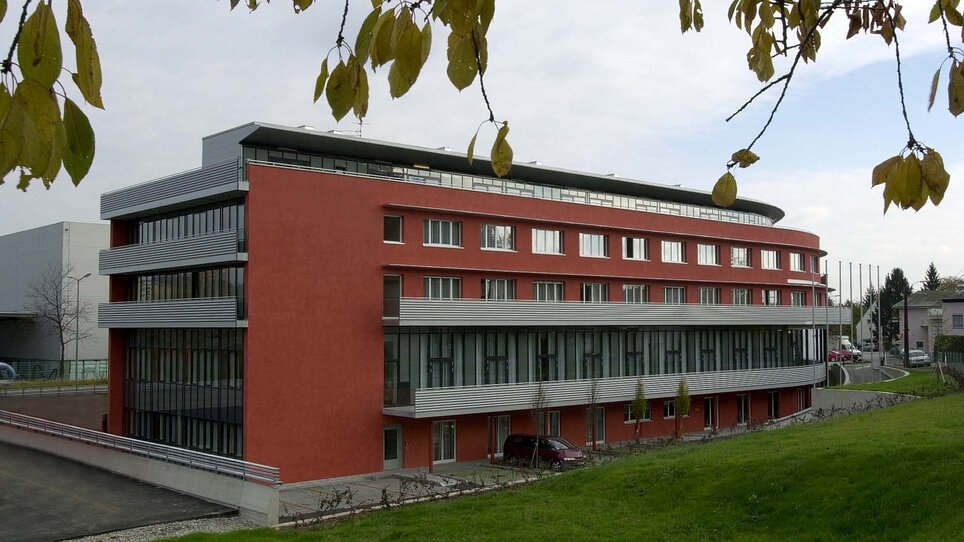 Außenansicht des Hotels Bokan Exclusiv in Graz.