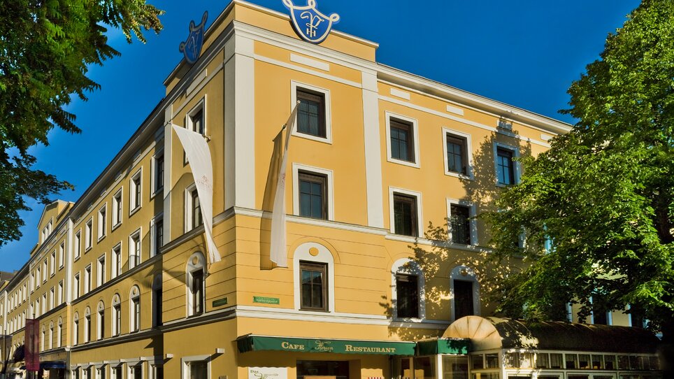 Exterior view of Parkhotel Graz, ideal for conferences and business trips. | © Parkhotel Graz