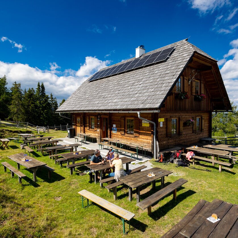 Amber hut outside | © TV Region Graz-HarrySchiffer Amber hut outside | © TV Region Graz-HarrySchiffer