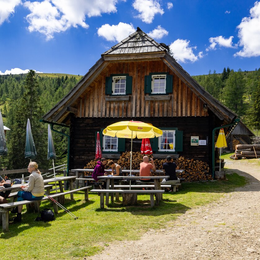 Saureis hut outside | © TV Region Graz-HarrySchiffer Saureis hut outside | © TV Region Graz-HarrySchiffer