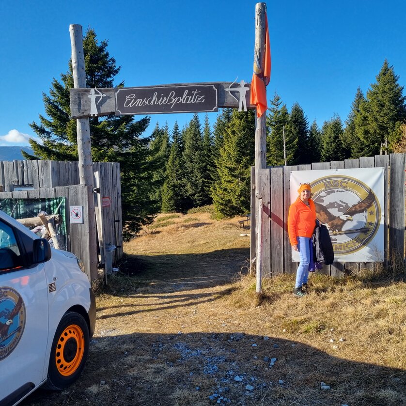 archery cours Altes Almhaus entry gate | © Bogenparcour Altes Almhaus archery cours Altes Almhaus entry gate | © Bogenparcour Altes Almhaus