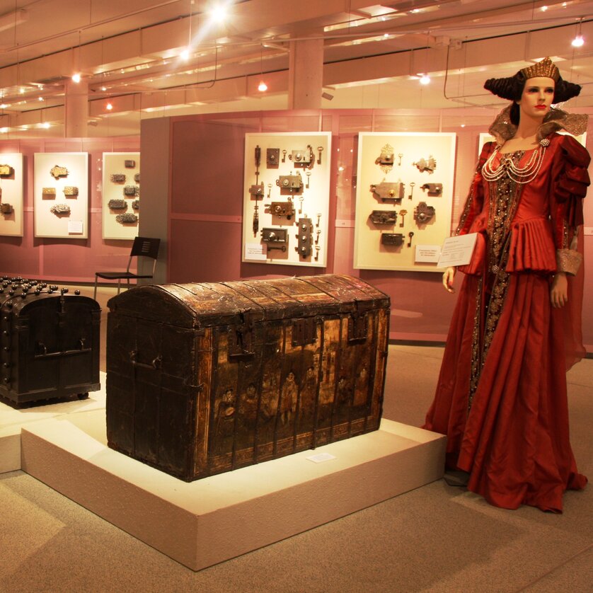 Schell Collection | © Schell Collection Schell Collection | © Schell Collection