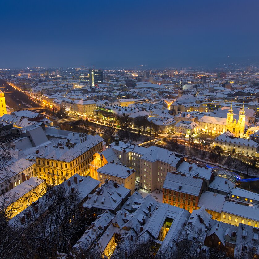 Dachlandschaft Winter | © Graz Tourismus - Harry Schiffer Dachlandschaft Winter | © Graz Tourismus - Harry Schiffer