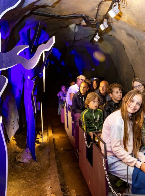 Grazer Märchenbahn im Schlossberg | © GMB - Harry Schiffer