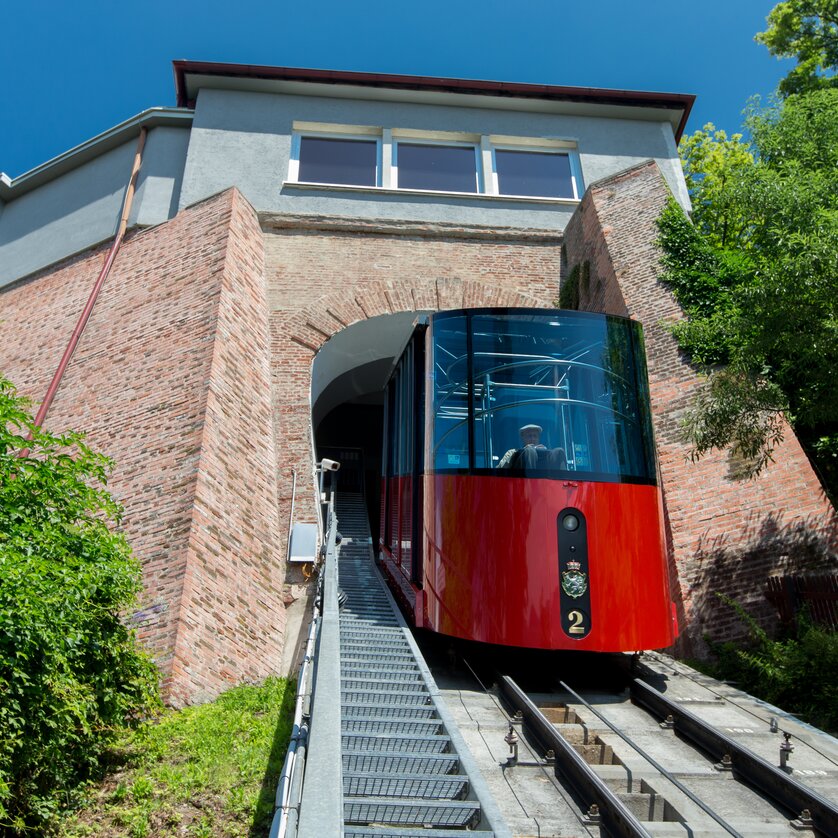 Schlossberg Bahn | © Graz Tourismus - Harry Schiffer Schlossberg Bahn | © Graz Tourismus - Harry Schiffer