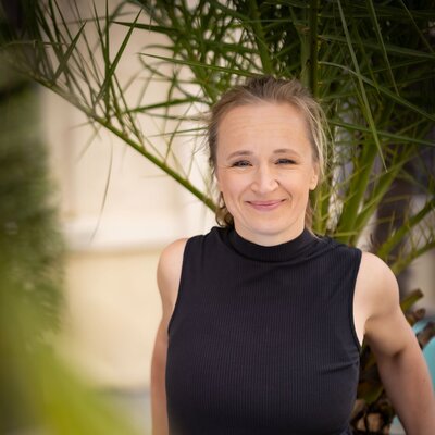 Portraitfoto von Nadja Albrecht - Mitarbeiterin in der Tourismusinformation Region Graz | © Graz Tourismus - Werner Krug