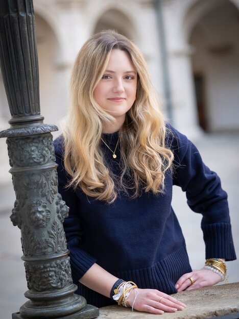 Ritratto di Leona Felderer - dipendente del centro informazioni turistiche della regione di Graz | © Graz Tourismus - Werner Krug