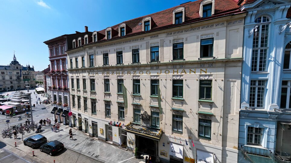 Das Palais-Hotel Erzherzog Johann in Graz. | © Nils Kaltschmidt