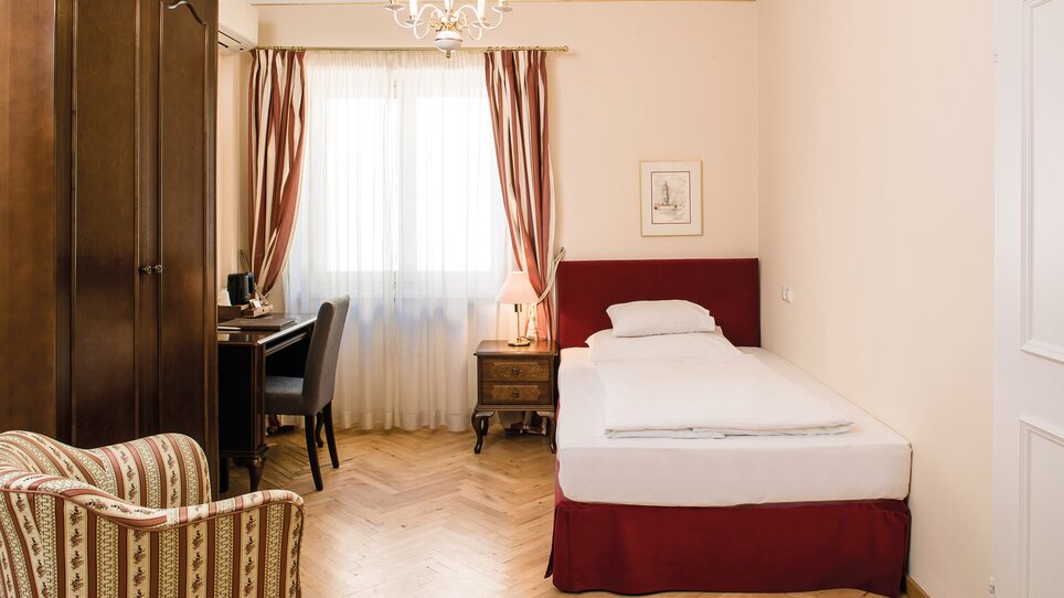 Palais-Hotel Erzherzog Johann Single room | © Robert Illemann