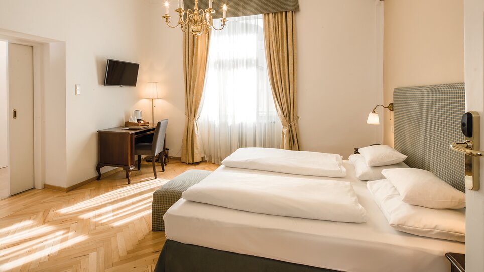 Palais-Hotel Erzherzog Johann Room Klassik | © Robert Illemann