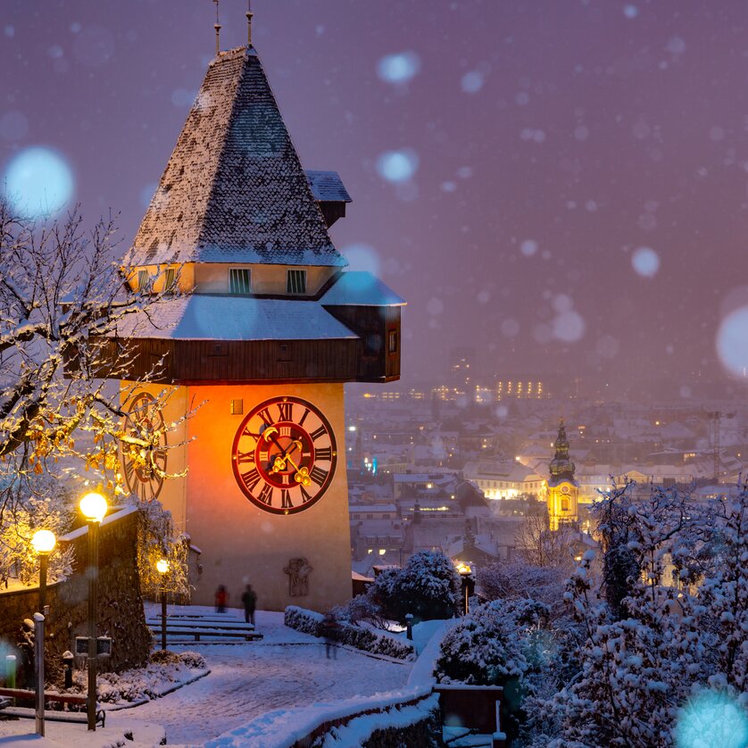 Uhrturm im Winter | © Graz Tourismus - Harry Schiffer Uhrturm im Winter | © Graz Tourismus - Harry Schiffer